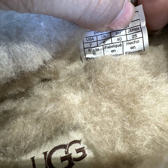 UGG Olsen Slippers Tan Leather House Shoes Moccasins 1112441 Men Size 7 W 8.5 - Picture 9 of 9